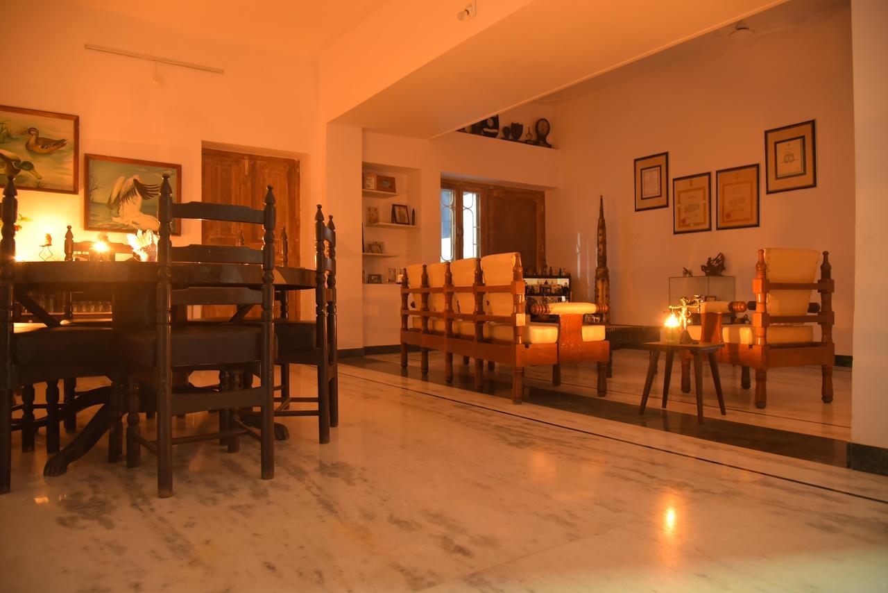 Bed and Breakfast Mahavir Niwas à Udaipur Extérieur photo