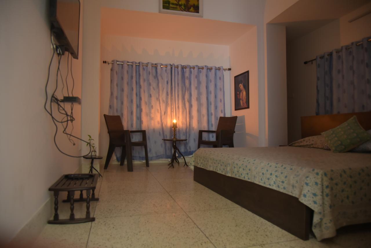 Bed and Breakfast Mahavir Niwas à Udaipur Extérieur photo